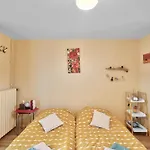 Bed & Breakfast D'hotes - La Bonbonniere Neuvic (Dordogne)